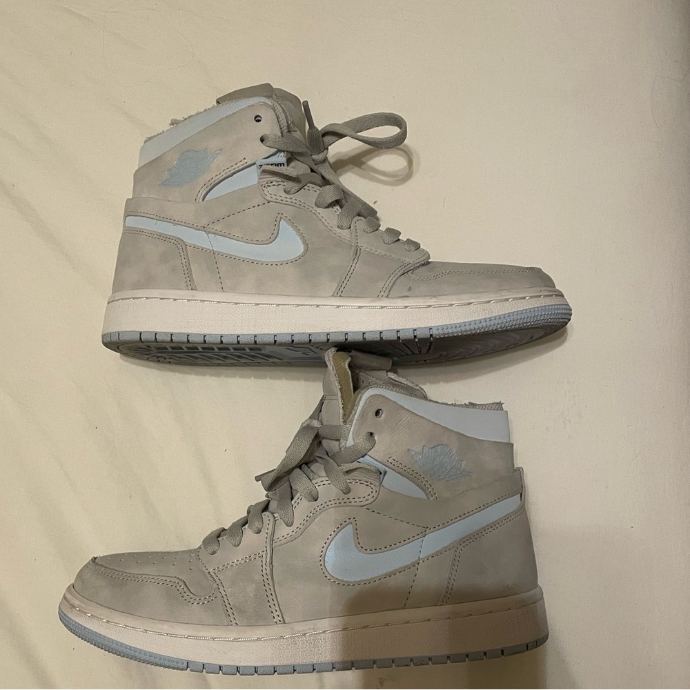 Women’s Air Jodan 1 High Zoom Comfort ‘Cool Grey Light Blue’ Size 6.5